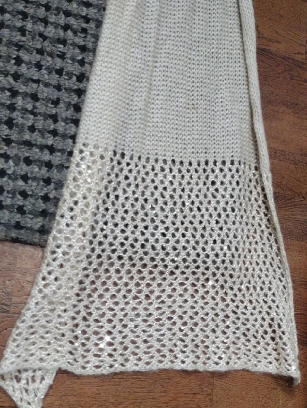 Cream And Sequin Open-Knit Women's Sweater Scarf Wrap - Picture 4 of 7